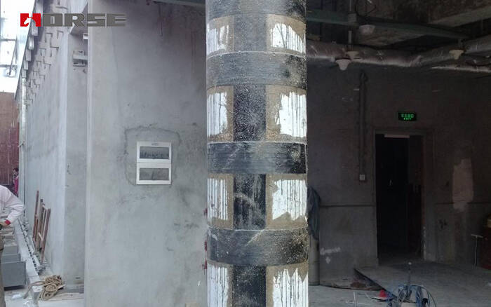 column retrofitting by fiber reinfroced polymer(FRP) materials.jpg